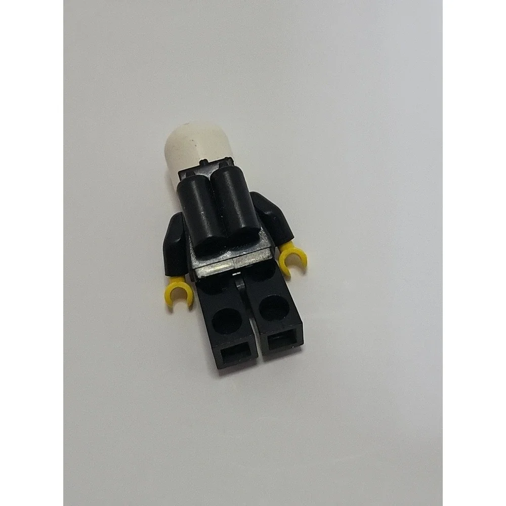 Lego City Police Officer with Helmet Minifigure‎